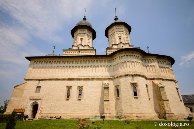 Mănăstirea Cetățuia – straja orașului Iași (galerie FOTO)