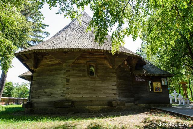 Biserica veche de lemn din satul Vorniceni, județul Botoșani