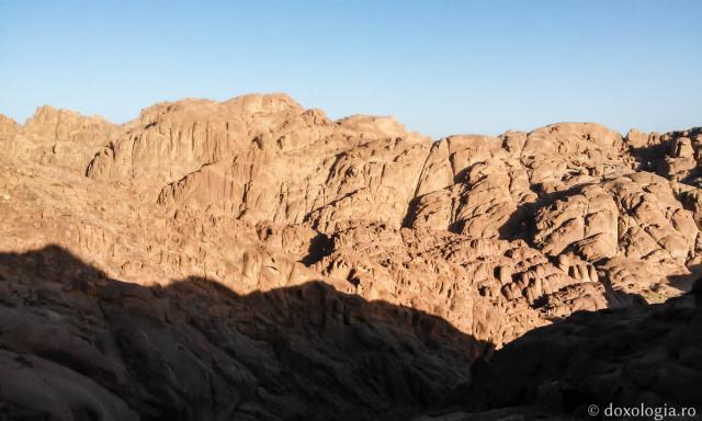 Urcând pe Muntele Sinai (galerie FOTO)