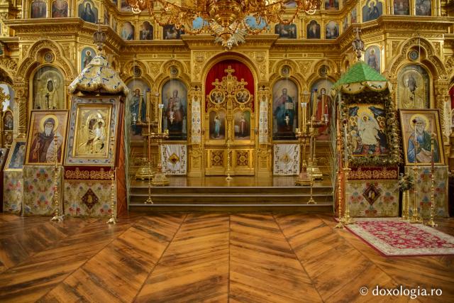 (Foto) Schitul „Sfântul Andrei” ‒ Serai din Athos