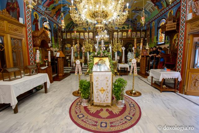 (Foto) Biserica Langouvarda din Markopoulos – locul unde se arată şerpii Maicii Domnului