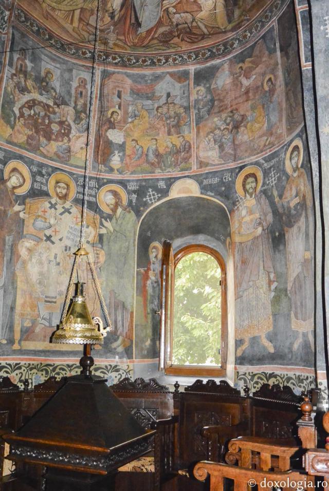 Mănăstirea Clocociov (galerie FOTO)