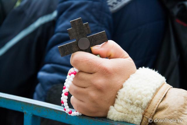 (Foto) Uniți în rugăciune, la Hramul Sfintei Cuvioase Parascheva – 2016