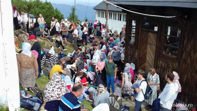 Bucurie la hramul Schimbării la Față - Muntele Ceahlău - 6 august 2017 (galerie FOTO)