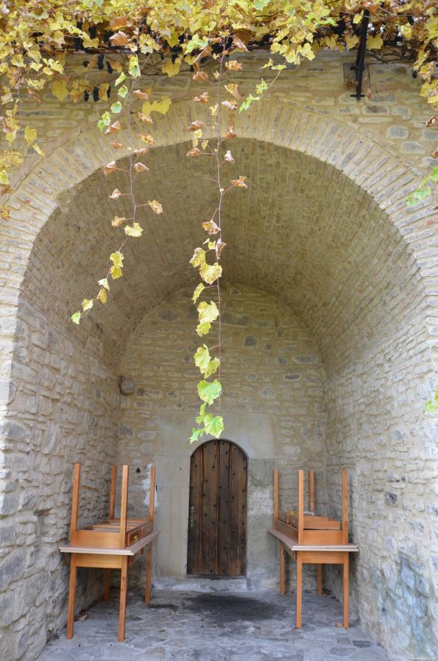(Foto) Sfârșit de octombrie la Mănăstirea Sucevița