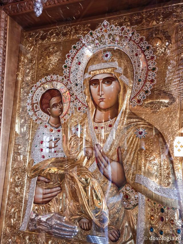(Foto) Minunile de la Meteora ‒ Mănăstirea Varlaam