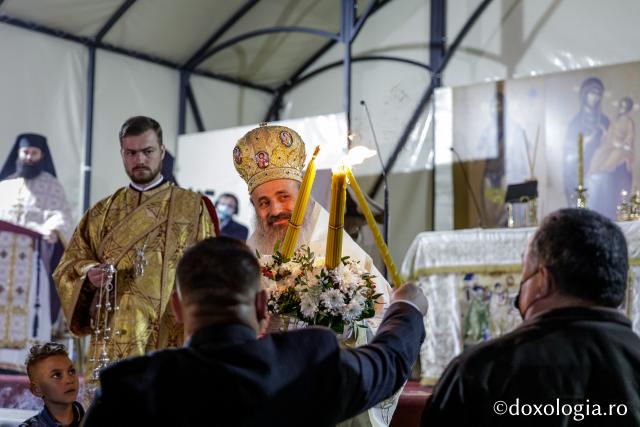 (Foto) Crâmpeie din Slujba Învierii de la Catedrala Mitropolitană din Iași