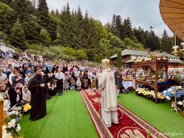 (Foto) Prăznuirea Sfintei Cuvioase Teodora la Mănăstirea Sihla, 2022