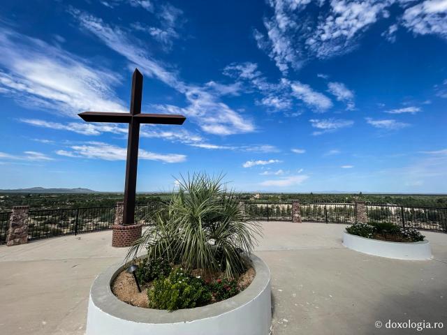 (Foto) Acasă la Părintele Efrem Filotheitul, în Arizona