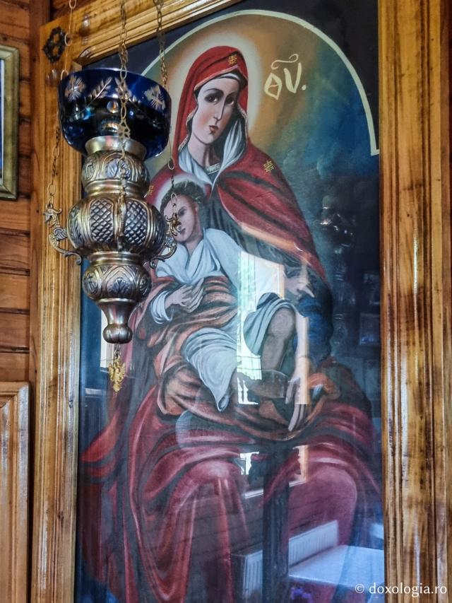 Maica Domnului - Mănăstirea „Sfântul Ioan Iacob” Corlățeni