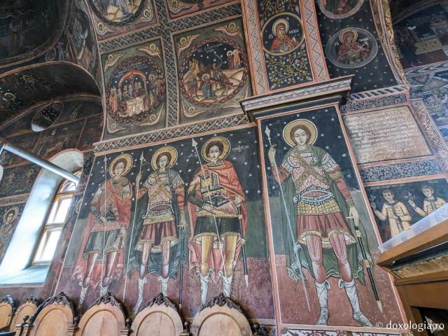 Pictură interioară - Biserica „Cuvioasa Parascheva” din Rășinari