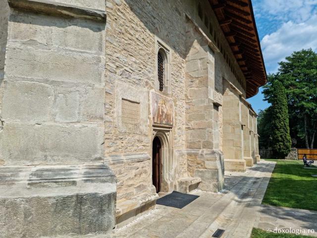 Biserica Mănăstirii Bogdana