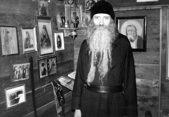 O viață în imagini - Părintele Serafim Rose (galerie foto)