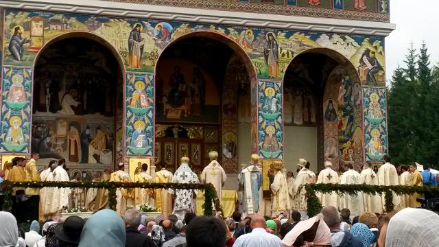 Liturghie arhierească la Seminarul Teologic de la Mănăstirea Neamț în ziua hramului Sfântului Ioan Iacob Hozevitul - 5 august 2014 Sărbătoarea Sfântului Ioan Iacob la Seminarul Teologic de la Mănăstirea Neamț - galerie foto