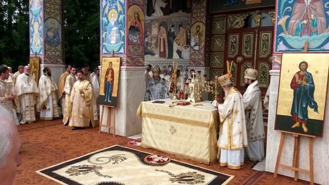 Liturghie arhierească la Seminarul Teologic de la Mănăstirea Neamț în ziua hramului Sfântului Ioan Iacob Hozevitul - 5 august 2014 Sărbătoarea Sfântului Ioan Iacob la Seminarul Teologic de la Mănăstirea Neamț - galerie foto