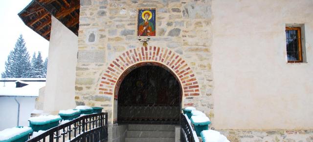 (Foto) Liniștea de la Mănăstirea Pângărați 