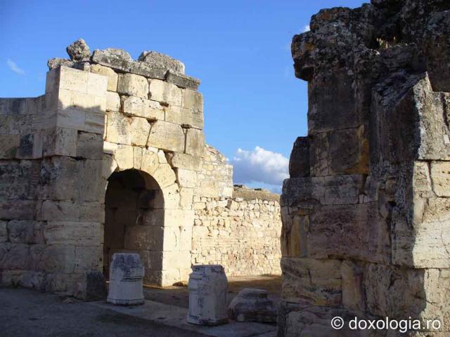 Oraşul Hierapolis şi ruinele Bisericii martiriului Sfântului Apostol Filip - Turcia - galerie FOTO