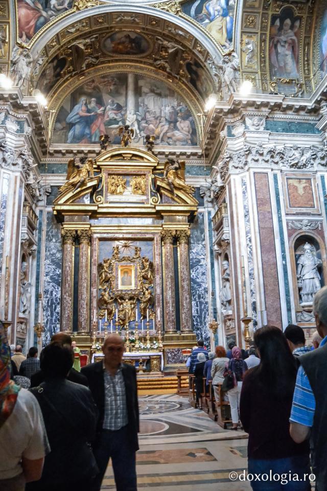 (Foto) Biserica Santa Maria Maggiore din Roma – o parte din ieslea Domnului de la Bethleem