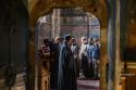 Omul nu-i zidit de Dumnezeu cu egoism într-însul / Foto: Pr. Silviu Cluci călugăr în biserică