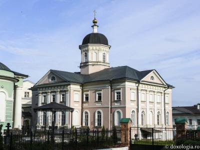Mănăstirea Optina – izvor de spiritualitate isihastă în întreaga Rusie Mănăstirea Optina