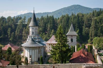 Bistrița – una dintre cele mai mari mănăstiri din Moldova / Foto: Ștefan Cojocariu Mănăstirea Bistrița