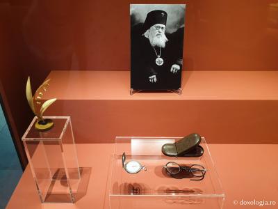 Colecție impresionantă de obiecte și fotografii ale Sfântului Ierarh Luca Doctorul / Foto: Magda Buftea Muzeul Sfântului Ierarh Luca Doctorul