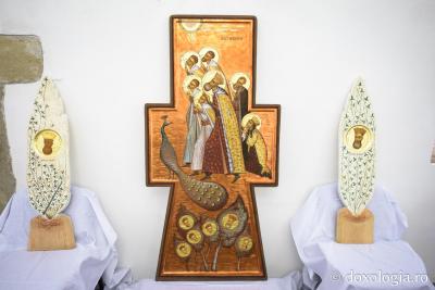 (Foto) Expoziția „Rădăcini brâncovenești” – lucrări inspirate din viața Sfinților Brâncoveni (Foto) Expoziția „Rădăcini brâncovenești” – lucrări inspirate din viața Sfinților Brâncoveni