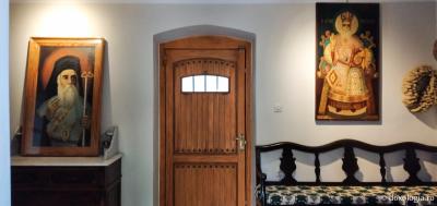 Primăvara în Eghina, insula Sfântului Ierarh Nectarie Primăvara în Eghina, insula Sfântului Ierarh Nectarie