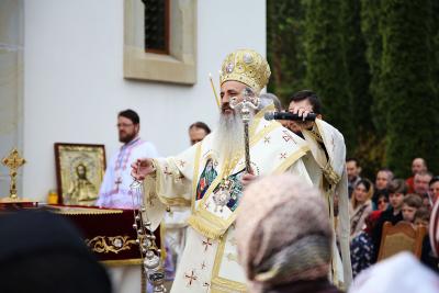 (Video) Sfântul Mare Mucenic Gheorghe, ocrotitorul Botoșaniului, cinstit la Mănăstirea Popăuți în a doua zi de Paști