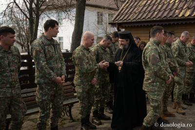 Foto: Mihail Vrăjitoru (Video) PS Nichifor Botoșăneanul a slujit la Unitatea Militară 01564 din Iași