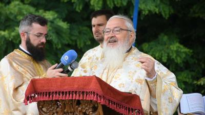 (Video) IPS Andrei:  „Credința puternică concretizată prin fapte” (Video) IPS Andrei:  „Credința puternică concretizată prin fapte”