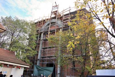 Biserica „Izvorul Tămăduirii” CUG din Iași / Foto: Flavius Popa Biserica „Izvorul Tămăduirii” CUG din Iași / Foto: Flavius Popa