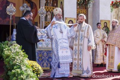 Sărbătoare la Mănăstirea Sihăstria de praznicul Nașterii Maicii Domnului / Foto: Mihail Vrăjitoru (Video) Nașterea Maicii Domnului – hramul istoric al Mănăstirii Sihăstria