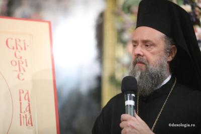 Troparul Sfântului Mare Mucenic Dimitrie, cântat de IPS Filoteos Troparul Sfântului Mare Mucenic Dimitrie, cântat de IPS Filoteos