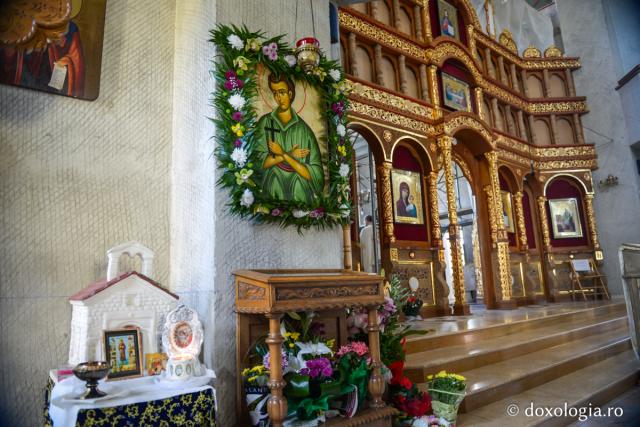 Sfântul Ioan Rusul la Iași – unde găsim icoana și părticele din veșmintele sale?