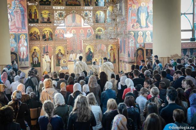 Preotul și enoriașii – trăitori și mărturisitori ai Credinței Ortodoxe
