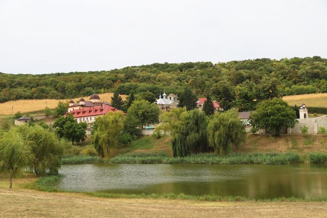 Mănăstirea Suruceni – Ialoveni, Republica Moldova