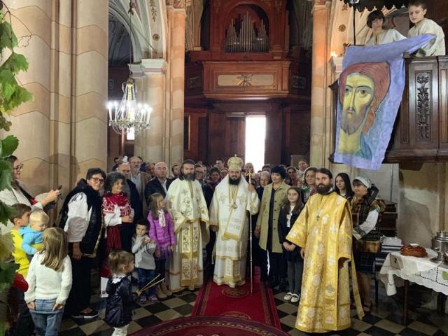 PS Atanasie de Bogdania a slujit în mijlocul comunității „Sfântul Ierarh Grigorie Dascălul” din Chieri