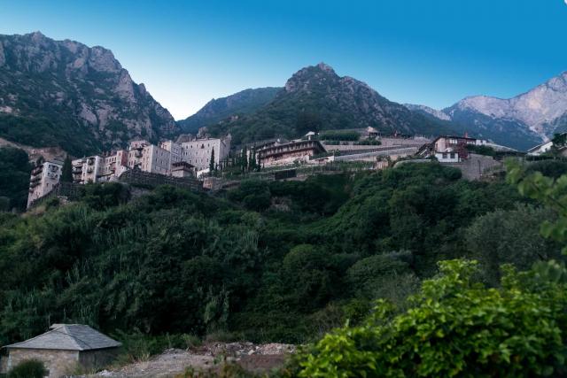 Schitul Românesc Prodromu infirmă existenţa unui focar de Covid în Muntele Athos