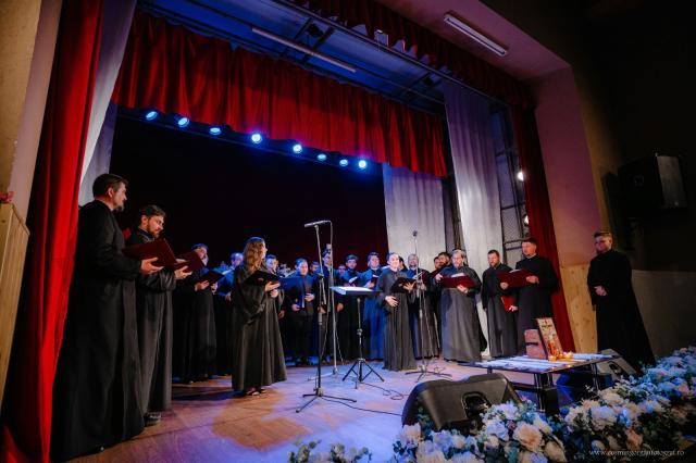 Concertul de pricesne și cântări religioase „Răsărit-a primăvara” la Dorohoi