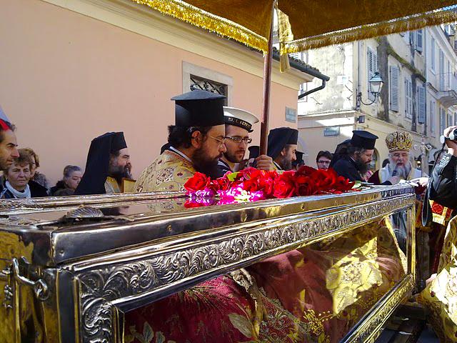 Procesiune cu moaştele Sfintei Teodora împărăteasa - martie 2011