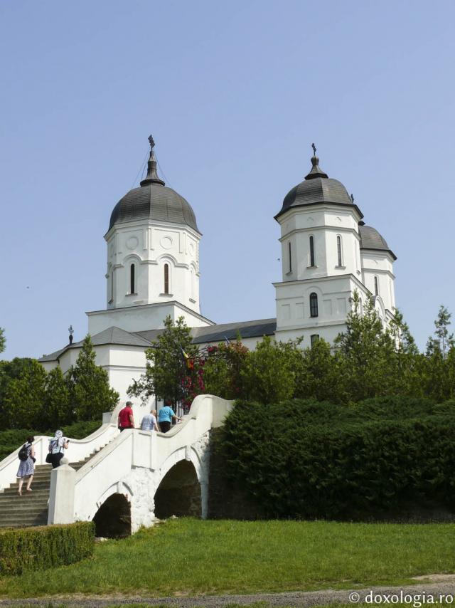 Mănăstirea Celic Dere - unul dintre cele mai importante centre de spiritualitate dintre Dunăre și Marea Neagră (galerie FOTO)