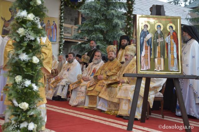 (Foto) Imagini de la proclamarea canonizării Sfinţilor putneni