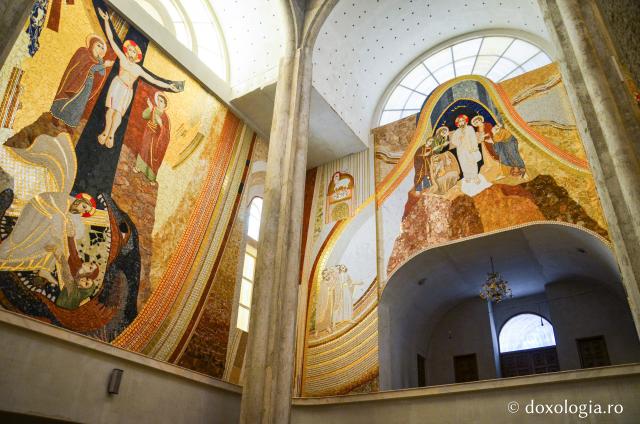 (Foto) Biserica „Schimbarea la față” din centrul istoric al Clujului