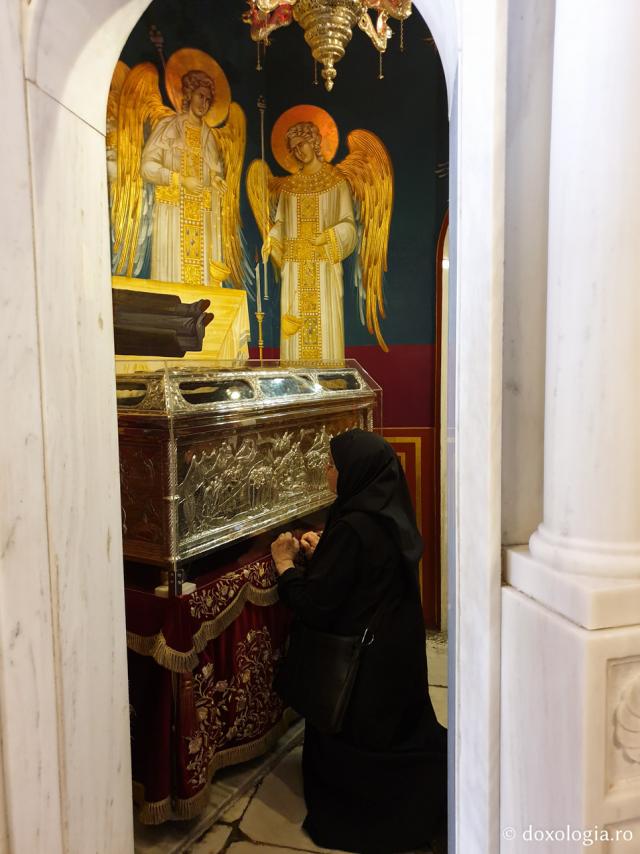 (Foto) Moaștele Sfântului Antonie cel Nou de la Veria