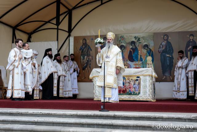 (Foto) Învierea a doua, prăznuită la Catedrala Mitropolitană din Iași