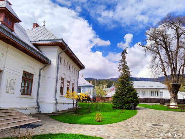 Mănăstirea Văratec