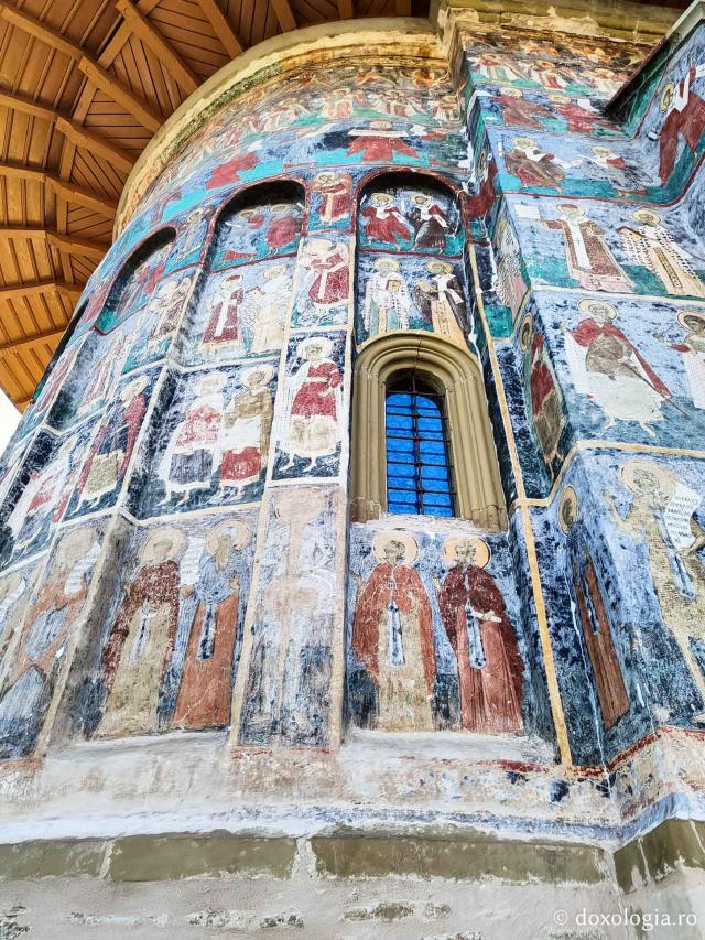 (Foto) Frumusețea Mănăstirii Sucevița
