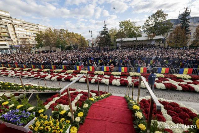 Bucuria credinței la Iași – Sfânta Liturghie în cinstea Sfintei Parascheva și a Sfântului Grigorie Palama, 2025 / Foto: Claudiu Pântea (Foto) Bucuria credinței la Iași – Sfânta Liturghie în cinstea Sfintei Parascheva și a Sfântului Grigorie Palama, 2025