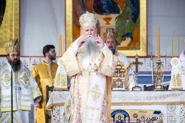 Bucuria credinței la Iași – Sfânta Liturghie în cinstea Sfintei Parascheva și a Sfântului Grigorie Palama, 2025 / Foto: Pr. Silviu Cluci Bucuria credinței la Iași – Sfânta Liturghie în cinstea Sfintei Parascheva și a Sfântului Grigorie Palama, 2025